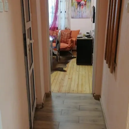 климент Apartament